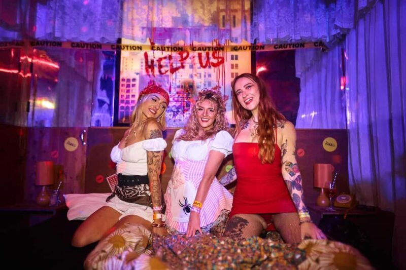 London: Halloween Pub Crawl with Afterparty - Key Points