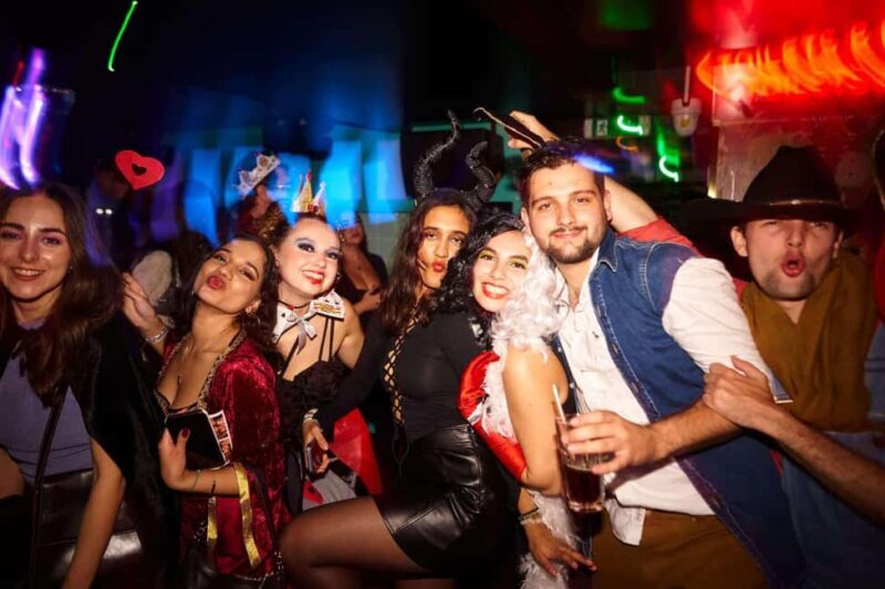 London: Halloween Pub Crawl with Afterparty - What to Expect on the Halloween Pub Crawl