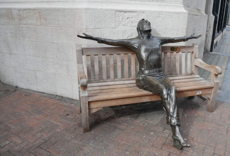 London: Hard Rock Walking Tour with Optional Lunch - FAQ