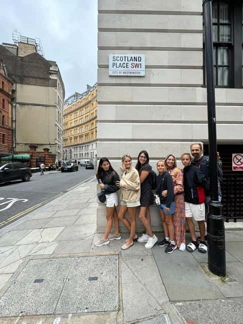 London: Harry Potter Tour, discover spells and secrets! - A Detailed Look at the Tour Experience