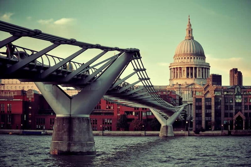 London: Highlights and Secrets Private Tour with Camden Town - @Meta Description: