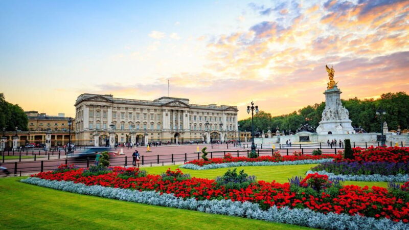 London In One Day Private tour with separate Tour Guide - FAQ