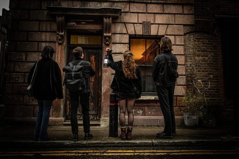 London: Interactive Jack the Ripper Walking Tour - Who Is This Tour Best For?