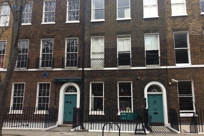 London Literary Private Walking Tour Of Bloomsbury - What Makes This Tour Stand Out