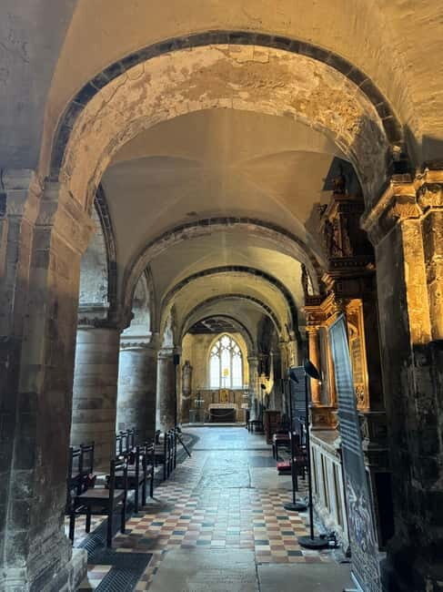 London: Medieval Tales and Martyrs Walking Tour - Key Points