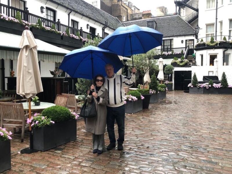 London: Monuments & Back Streets Guided Tour in Black Taxi - Exploring London in a Black Taxi: The Ultimate Local Experience