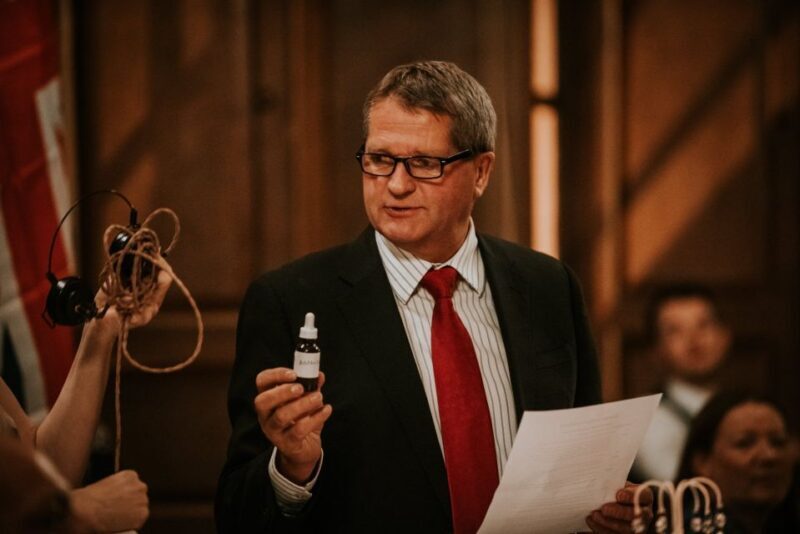 London: Murder Mystery Cruise With 3-Course Dinner - A Closer Look at the Experience