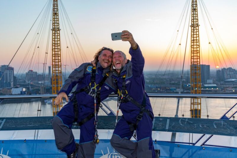 London: O2 Arena Rooftop Climbing Experience - A Deep Dive into the Experience