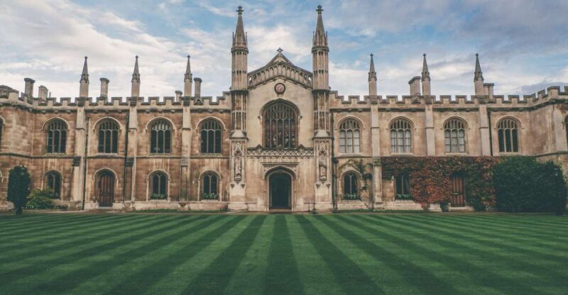 London: Oxford and Cambridge University Town Tour with Guide - FAQ