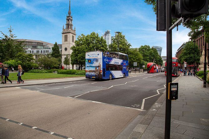 London Panoramic Open Top Bus Tour with Audio Guide - The Experience: What to Expect on the Tour