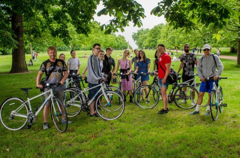 London: Parks and Palaces Guided Morning Bike Tour - An In-Depth Look at the Experience