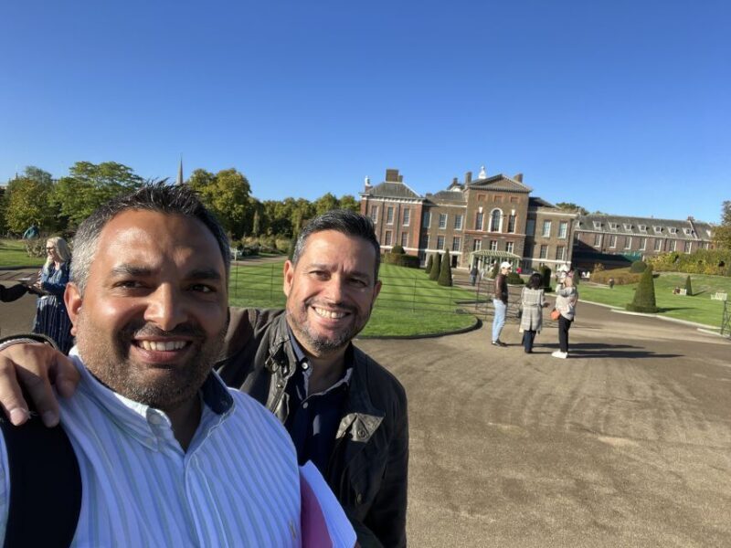 London: Private 6 Hour Walking and Driving London Tour - An Introduction to a Well-Curated London Tour