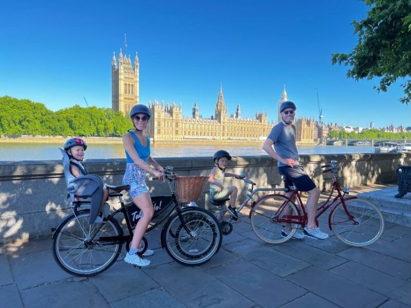 London: Private Family Guided Bike Tour with Childseats - Key Points
