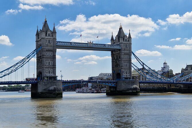 London Private Guided Taxi Tour - An Authentic, Well-Rounded Itinerary