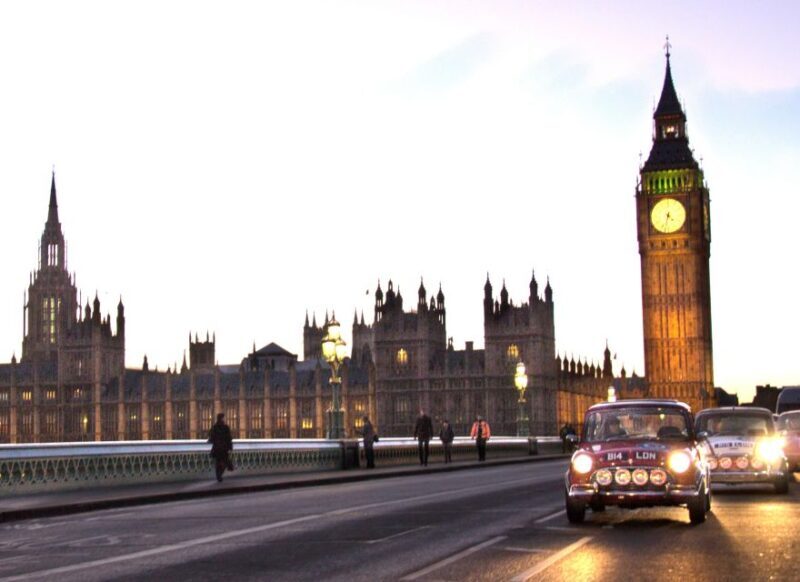 London: Private Panoramic 2-Hour Tour in a Classic Car - The Sum Up