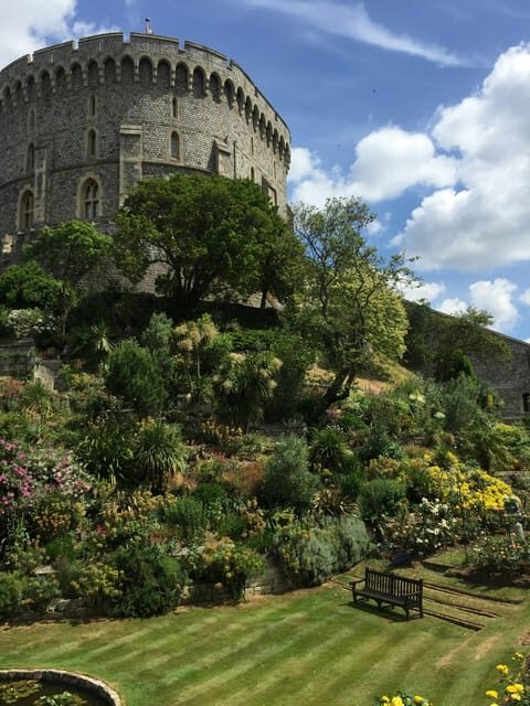 London: Private Tour to Windsor Castle, Stonehenge & Bath - Exploring Windsor Castle: The Queen’s Favorite Residence
