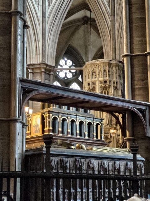 London Private Tour: Westminster Abbey and Guard Change - Practical Tips for Your Visit