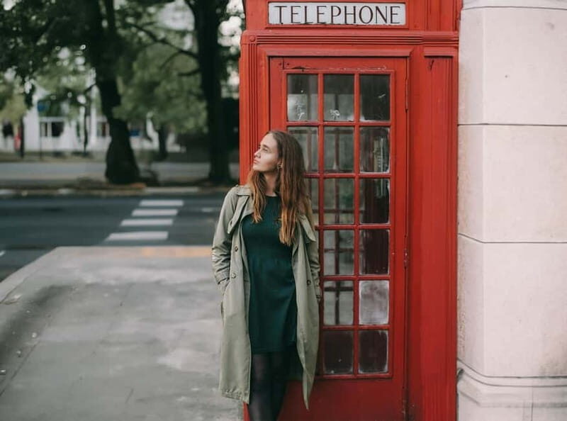 London: Private travel vacation photoshoot -Romantic Special - Authentic Traveler Experiences