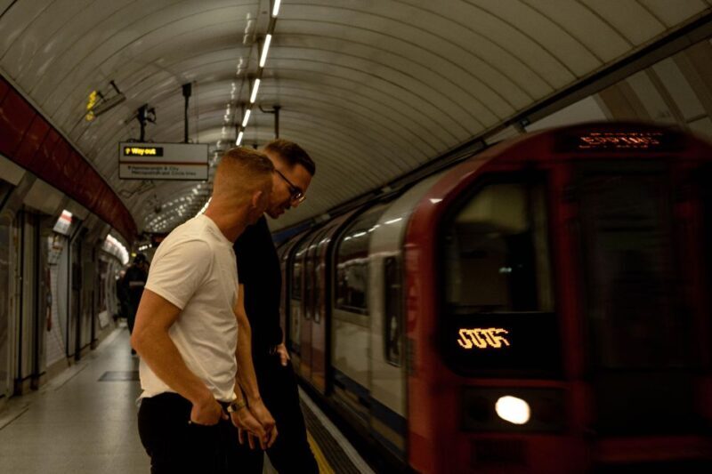 London: Romantic Photoshoot In Iconic Landmarks - Frequently Asked Questions