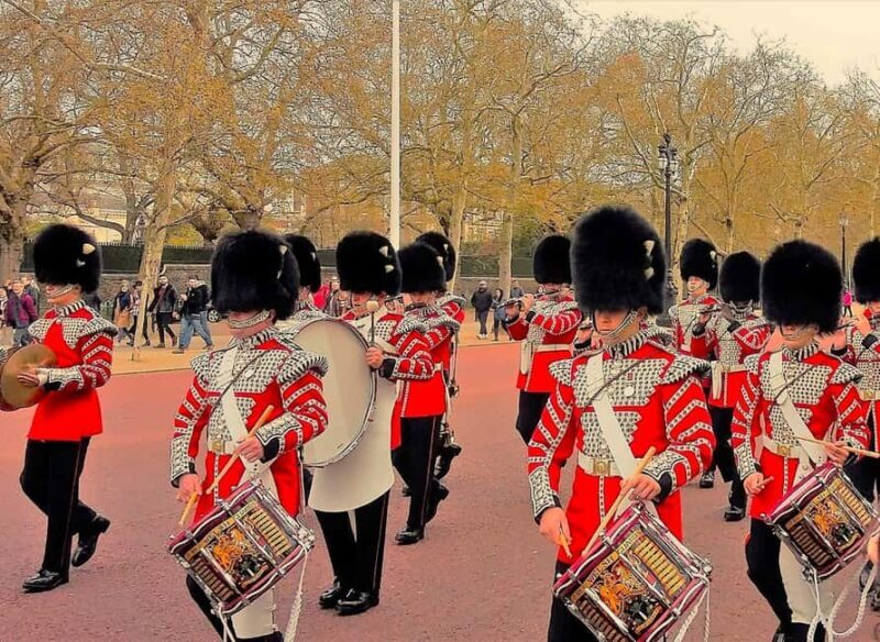 London: Royal Rascals and Scandalous Sovereigns Walking Tour - The Sum Up