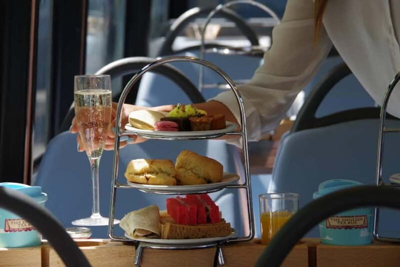 London: Royal Windsor Afternoon Tea Bus Tour - The Experience in Detail