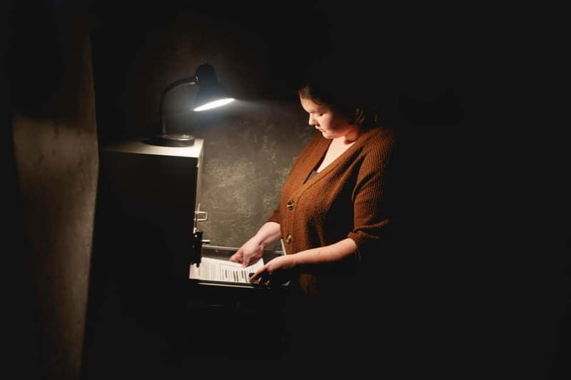 London: Sherlock Escape Rooms - What to Expect During Your Sherlock Adventure