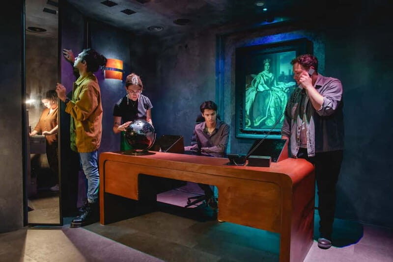 London: Sherlock Escape Rooms - Who Should Consider This Experience?