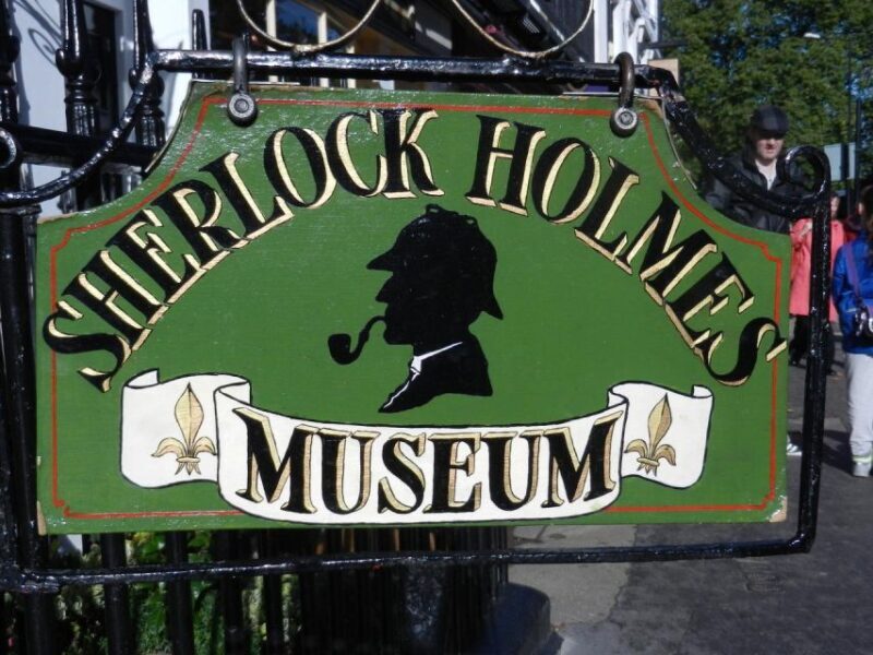 London: Sherlock Holmes Museum & Westminster Walking Tour - An In-Depth Review of the Experience