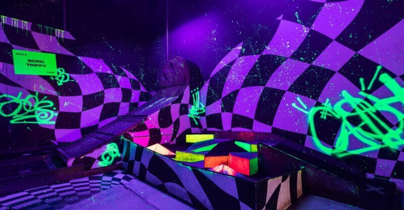 London: Shoreditch Junkyard Golf Tickets for 9 or 18 Holes - The Sum Up