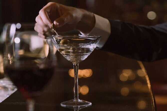 London Spy Experience with Tour Vesper Martini and Dinner - The Practical Side: What to Expect
