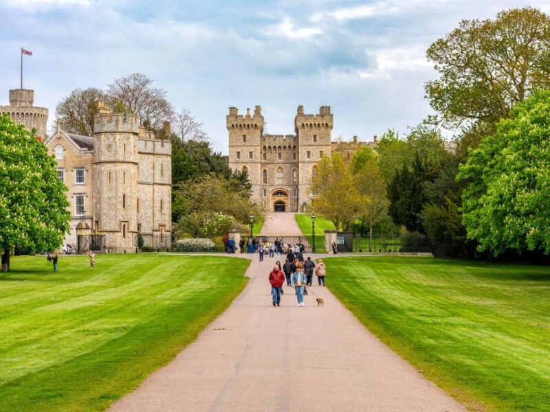 London: Stonehenge and Windsor Castle Day Trip - Key Points