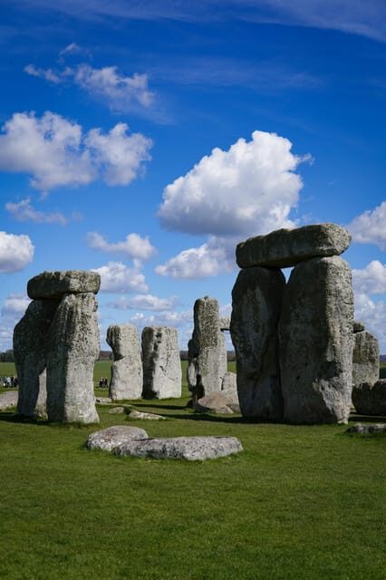 London: Stonehenge, Cotswolds, and Bath Private Day Trip - Key Points