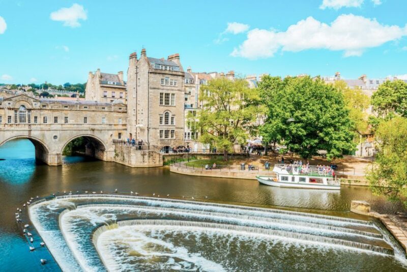 London: Stonehenge, Windsor, and Bath Day Trip by Bus - A Deep Dive into the Experience