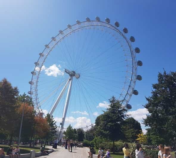 London: Taxi 50+ Sights Private Tour & London Eye Ride - An In-Depth Look at the London Taxi & London Eye Experience