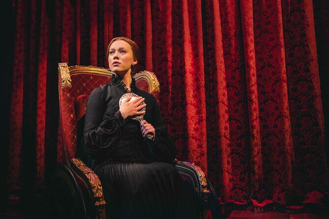 London Theatre: Wicked the Musical - An In-Depth Look at Wicked the Musical in London