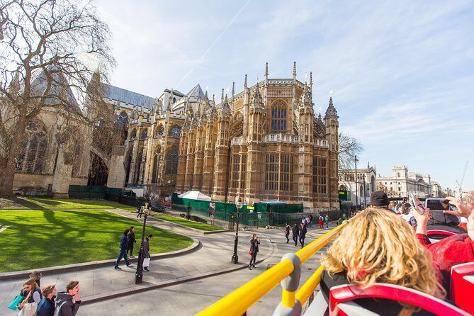 London Tootbus Hop on Hop off Bus Tour and Thames River Cruise - An In-Depth Look at the Tour Experience