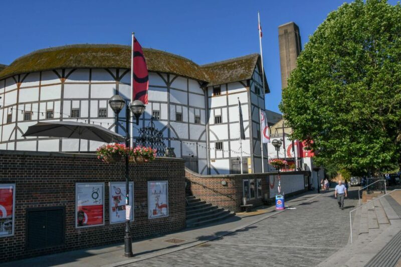 London: Top 30 Sights Walking Tour & St Pauls Cathedral - Frequently Asked Questions