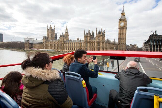 London Tour Hop-on Hop-off Bus with Optional Thames River cruise - What to Expect During the Ride