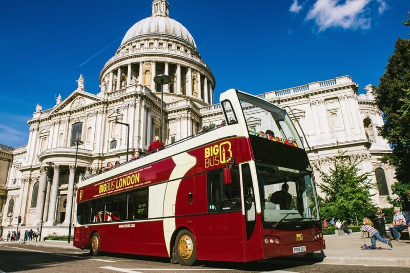 London: Tower of London, Hop-on, Hop-off Bus & River Cruise - Exploring London with a Hop-On, Hop-Off Bus