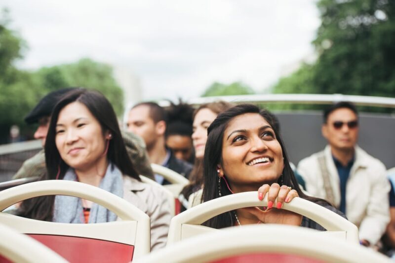 London: Tower of London, Hop-on, Hop-off Bus & River Cruise - Thames River Cruise: A Unique Perspective