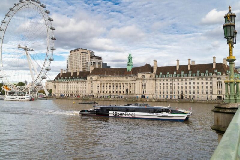 London: Uber Boat 1-Day Hop-On Hop-Off and Cable Car Tickets - Exploring London from the Thames and Sky