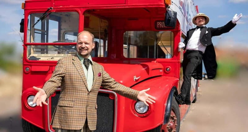 London Vintage Bus Tour: Live Comedy Sightseeing Show - Why This Tour Works