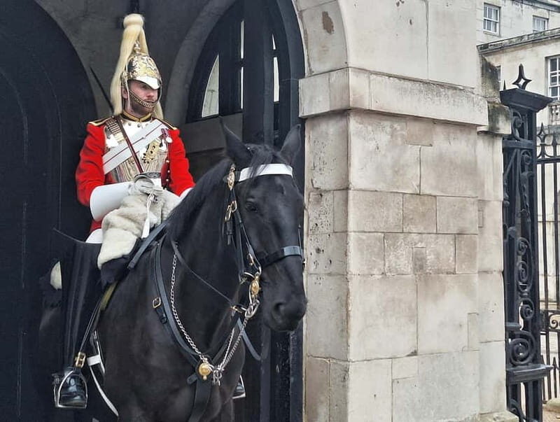 London Walking Tour: Buckingham Palace to Big Ben in 2 hours - Why This Tour Works