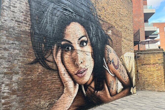 London Walking Tour: Camden Town Photography Walkabout - Authentic Experiences and Personal Touches