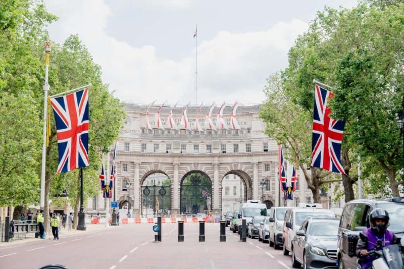 London Walking Tours: Discover History, Culture & Mystery - What to Expect from This London Walking Tour Experience