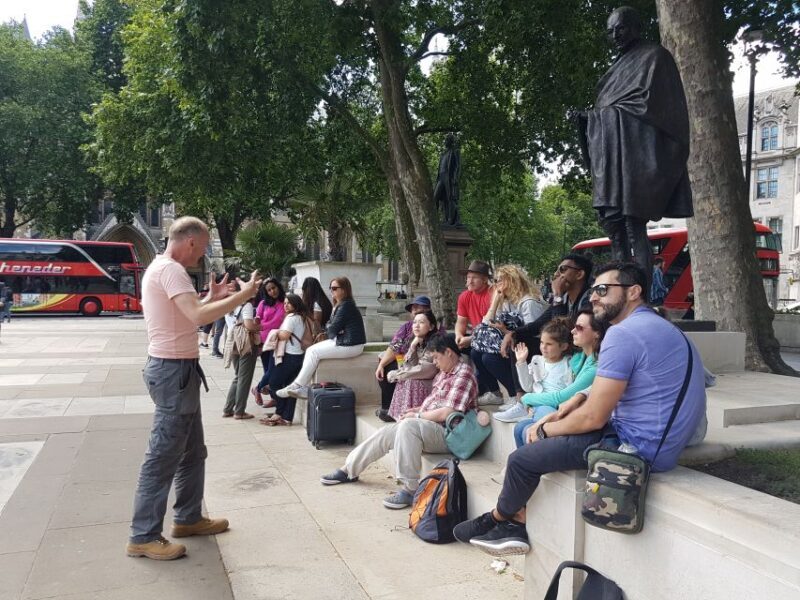 London: Westminster Abbey & Churchill War Rooms Walking Tour - FAQ