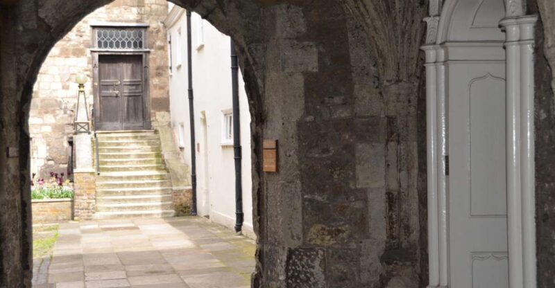 London's Hidden Treasures Tours by Black Taxi Cab - Why This Tour Raises the Bar for London Sightseeing