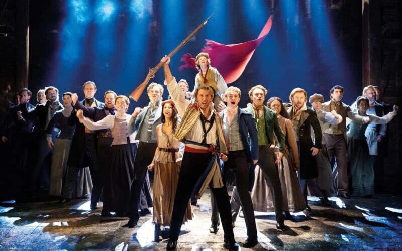 London's West End: Ticket to Les Misérables - An In-Depth Look at the Les Misérables Experience