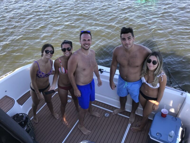 Long Island: Yacht Charters, Location: Port Jefferson Harbor - FAQ