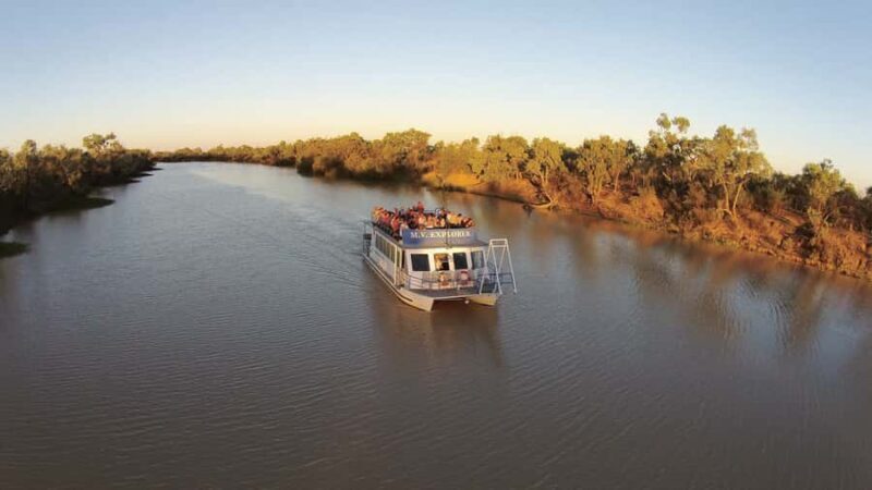 Longreach: Drover's Sunset Cruise & Outback Dinner & Show - Key Points